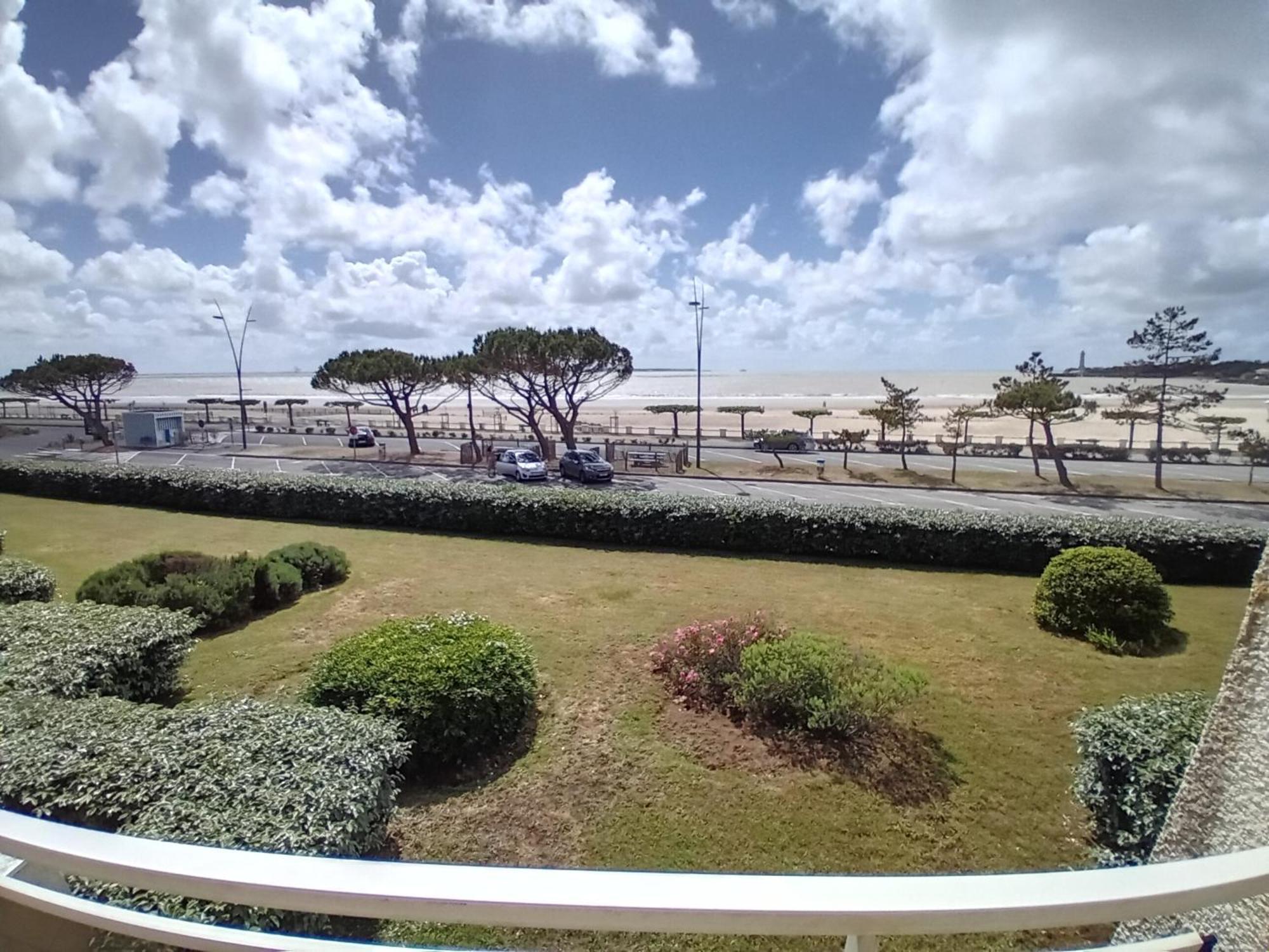 Saint Georges De Didonne - Appartement Face A La Plage - Etoile De Mer Luaran gambar